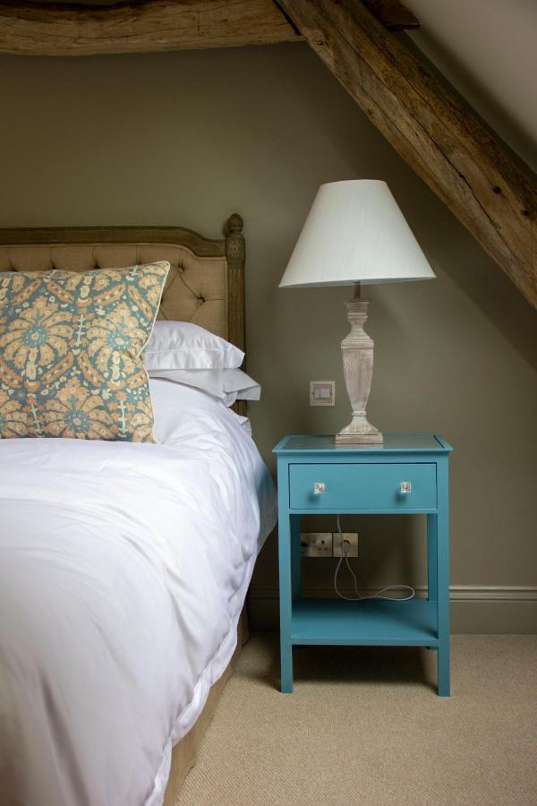 The Potting Shed, 5* Luxury Escape Cirencester Esterno foto