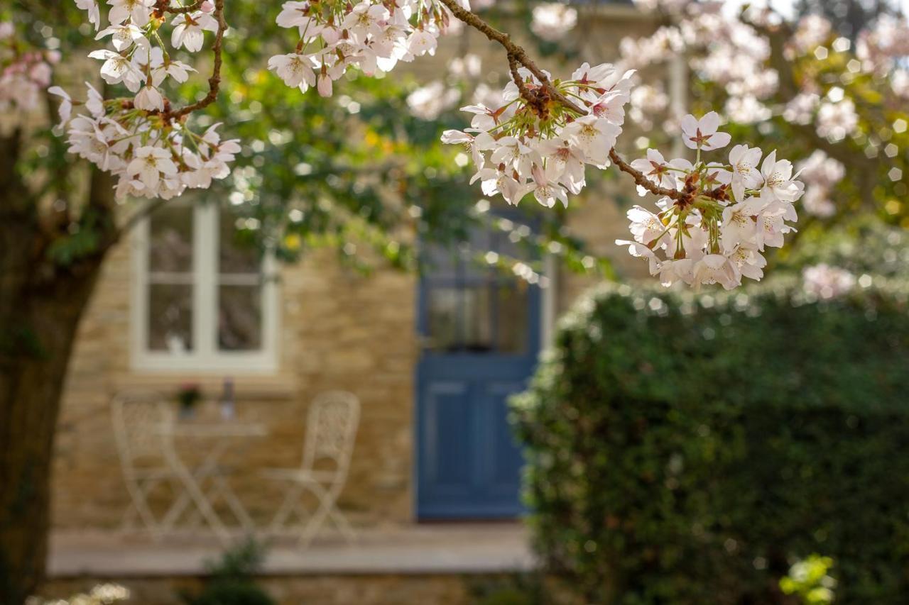 The Potting Shed, 5* Luxury Escape Cirencester Esterno foto