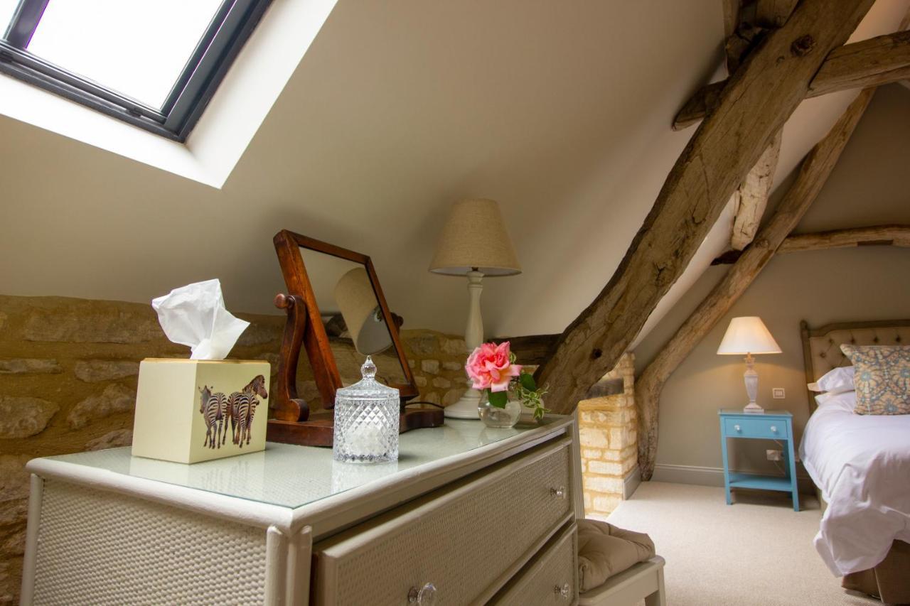 The Potting Shed, 5* Luxury Escape Cirencester Esterno foto