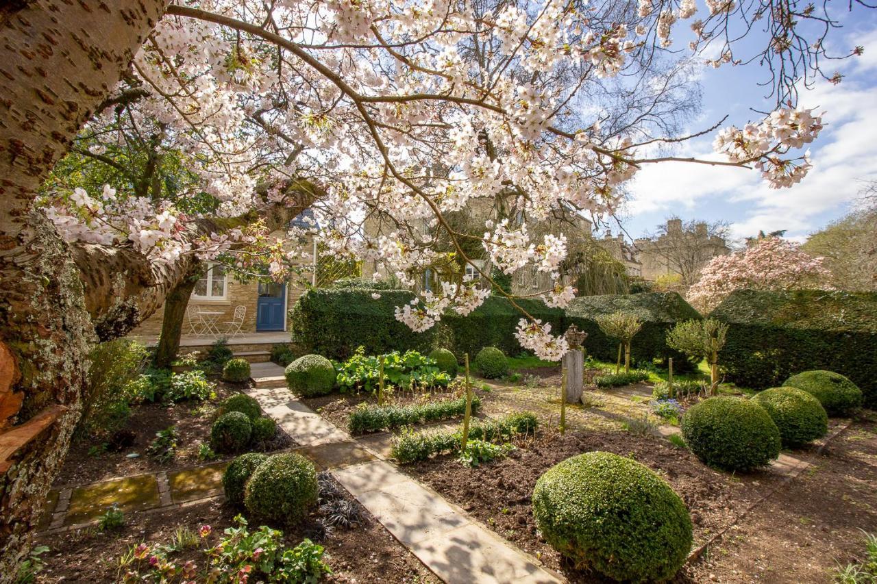 The Potting Shed, 5* Luxury Escape Cirencester Esterno foto